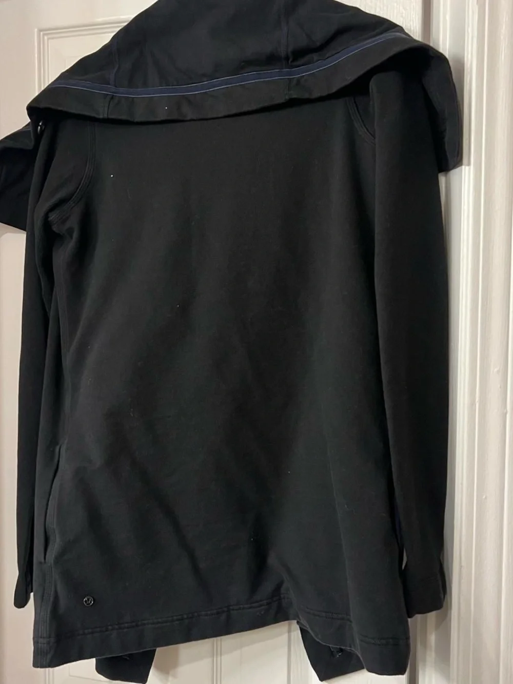 lululemon athletica cape style